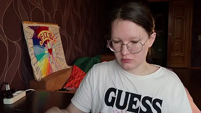 MiriamOr online show from October 2025 07:49:02 AM