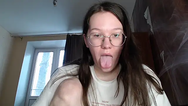 MiriamOr online show from January 2025 10:29:02 AM