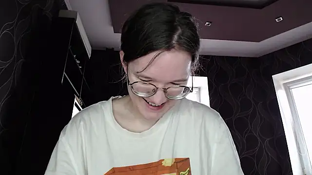 MiriamOr online show from March 2025 07:48:01 AM