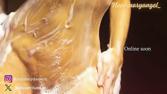 Snapshot of Nonbinaryangel_ chatting on February 2025 12:09:02 AM Nonbinaryangel online show from February 2025 12:09:02 AM