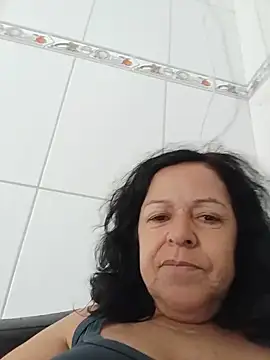 Snapshot of mariy522 chatting on June 2026 04:07:01 PM mariy522 online show from June 2026 04:07:01 PM