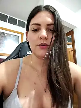 Mia Hampton online show from April 2026 09:10:02 PM