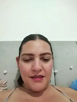 Mia Hampton online show from June 2026 11:43:01 PM