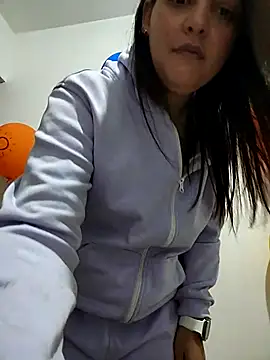 Mia Hampton online show from February 2026 11:16:02 PM