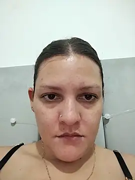 Mia Hampton online show from May 2026 03:40:01 PM