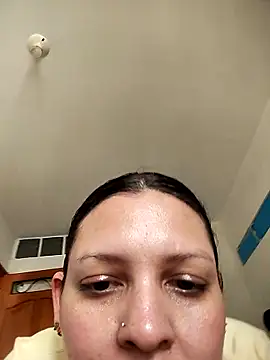 Mia Hampton online show from April 2026 07:20:02 PM