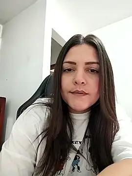 Mia Hampton online show from January 2026 06:44:02 PM