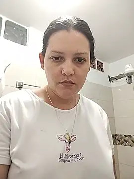 Mia Hampton online show from June 2026 08:20:01 PM