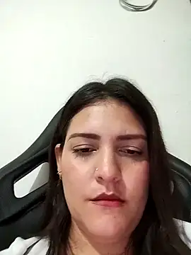 Snapshot of Mia_Hampton chatting on October 2025 01:46:02 AM Mia Hampton online show from October 2025 01:46:02 AM