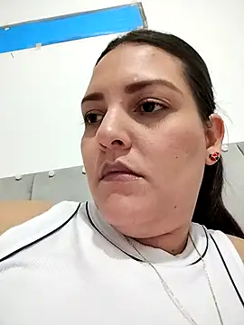 Mia Hampton online show from January 2026 11:42:01 PM