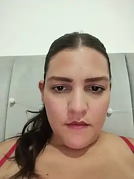 Mia Hampton online show from July 2026 10:14:02 PM