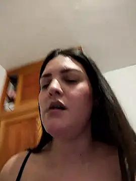 Mia Hampton online show from January 2026 08:45:02 PM