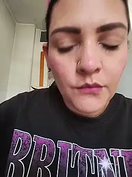 Mia Hampton online show from June 2026 08:52:01 PM