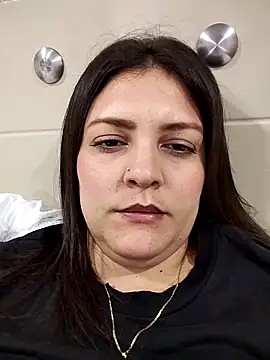 Snapshot of Mia_Hampton chatting on September 2025 12:38:01 AM Mia Hampton online show from September 2025 12:38:01 AM