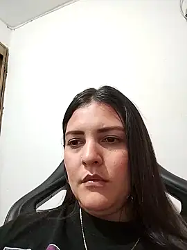 Snapshot of Mia_Hampton chatting on December 2025 10:26:02 PM Mia Hampton online show from December 2025 10:26:02 PM