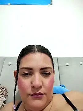 Mia Hampton online show from March 2026 09:27:02 PM