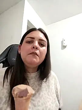 Mia Hampton online show from February 2026 11:21:02 PM