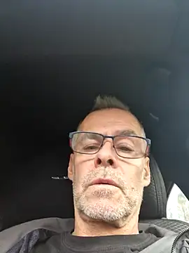 Snapshot of DarrenSullivanSlut chatting on October 2025 09:50:01 AM DarrenSullivanSlut online show from October 2025 09:50:01 AM