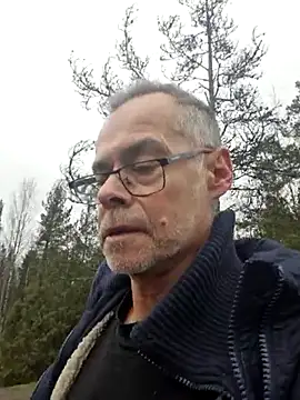 Snapshot of DarrenSullivanSlut chatting on March 2025 08:41:01 AM DarrenSullivanSlut online show from March 2025 08:41:01 AM