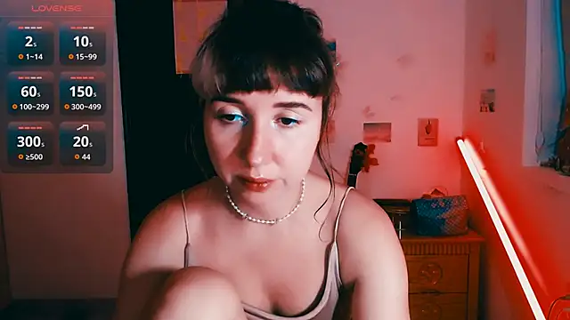 Cosmo Riri online show from May 2026 05:24:02 AM