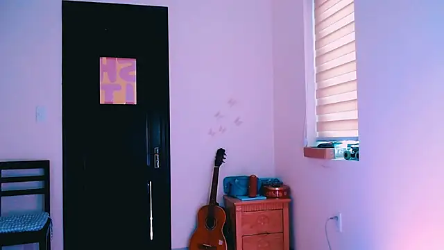 Cosmo Riri online show from March 2026 08:40:01 AM