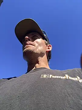 KBONE36 online show from September 2025 06:47:02 PM