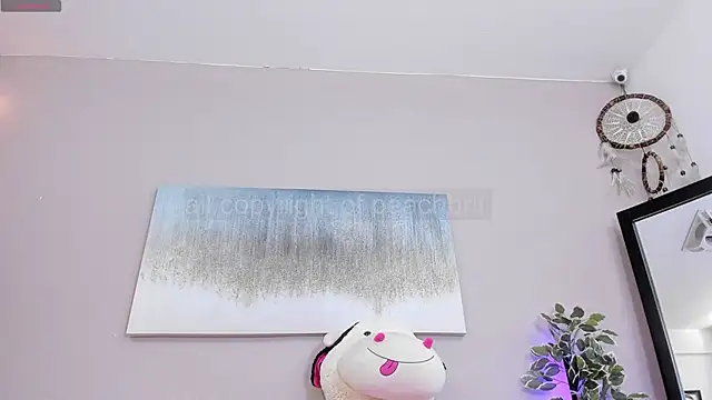 Briana Wells  online show from November 2025 01:36:02 PM