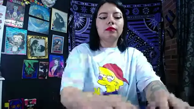 Yourmadame P online show from November 2025 12:25:01 AM