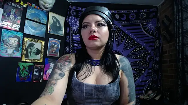 Yourmadame P online show from September 2025 12:36:01 AM