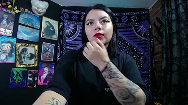 Yourmadame P online show from November 2025 12:25:02 AM