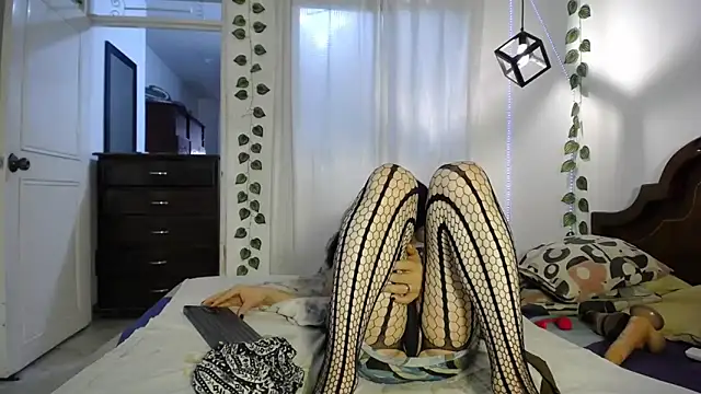 ivonne  hott1 online show from February 2026 08:53:01 PM