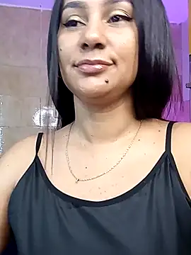 Snapshot of Leticia_goddes chatting on March 2025 11:32:01 AM Leticia goddes online show from March 2025 11:32:01 AM