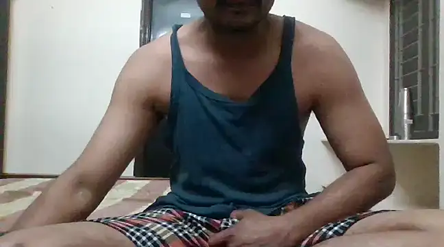 Snapshot of hydhunk29 chatting on January 2025 05:27:02 PM hydhunk29 online show from January 2025 05:27:02 PM