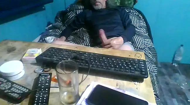 malekon76 online show from January 2025 12:39:02 PM