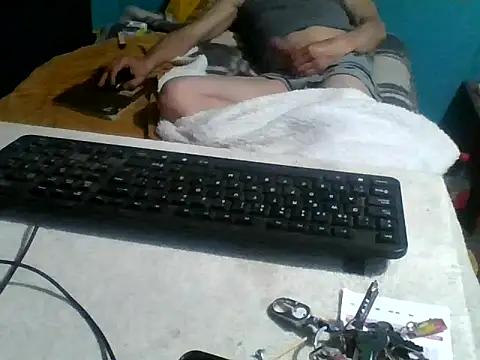 Snapshot of malekon76 chatting on November 2025 10:31:01 AM malekon76 online show from November 2025 10:31:01 AM