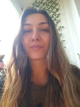 NicolLopeze online show from May 2026 09:01:02 AM