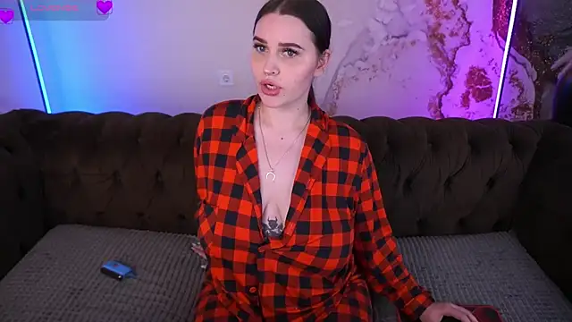 Snapshot of JeysyPotter chatting on February 2025 02:20:02 PM JeysyPotter online show from February 2025 02:20:02 PM