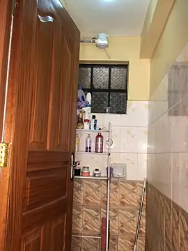 Snapshot of Bootieshake chatting on January 2025 12:04:02 AM Bootieshake online show from January 2025 12:04:02 AM