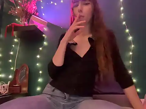 Snapshot of MistyParadiso chatting on February 2025 06:04:01 PM MistyParadiso online show from February 2025 06:04:01 PM