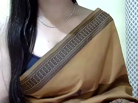 Snapshot of Arohi_Sharma123 chatting on January 2025 09:47:02 PM Arohi Sharma123 online show from January 2025 09:47:02 PM