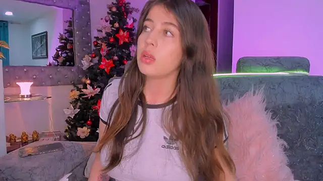 zoe kittylove online show from November 2025 05:29:02 AM