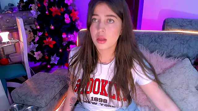 zoe kittylove online show from January 2026 03:13:01 AM