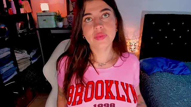 zoe kittylove online show from March 2025 08:30:01 AM