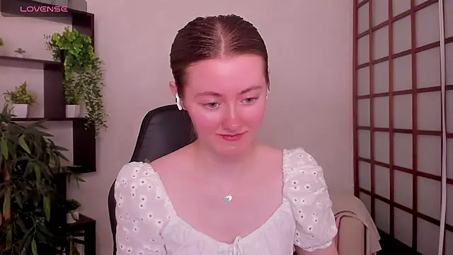 KateCuddle online show from July 2026 03:23:01 AM