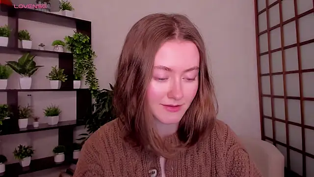 KateCuddle online show from December 2025 02:49:01 AM