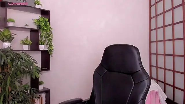 KateCuddle online show from June 2026 02:28:01 AM