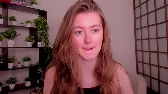 KateCuddle online show from December 2025 02:33:01 AM