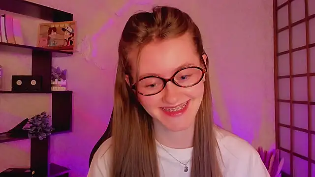 KateCuddle online show from January 2025 02:23:01 AM