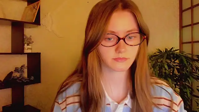 KateCuddle online show from March 2025 02:30:02 AM