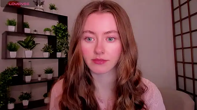 KateCuddle online show from December 2025 03:23:01 AM